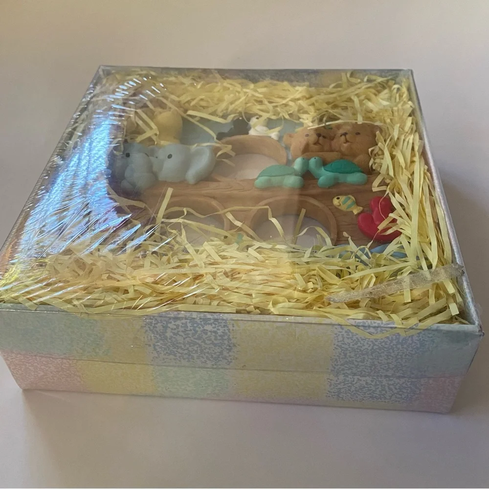 Hand Painted ARK FRIENDS 3-PHOTO FRAME By Baby Boom - New Sealed Box